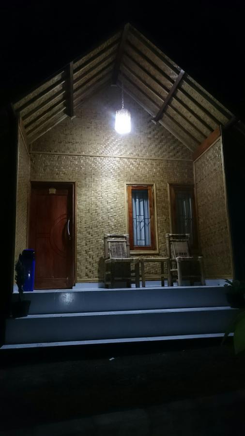 Aryasuta Bungalow Tetebatu Kültér fotó